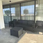 דירה 